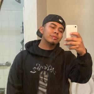 Meet your Posher, Luis